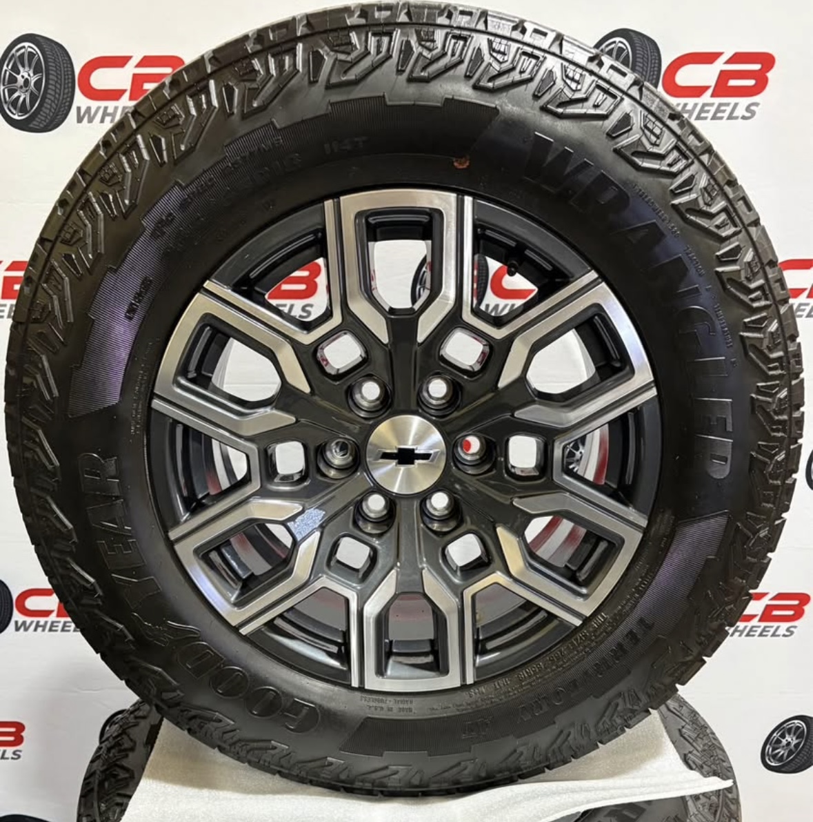 Chevy Colorado Z71 18" OEM Machined Charcoal Wheels and Tires