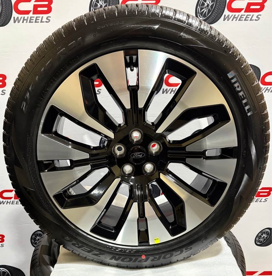Ford Explorer 21" OEM Machined Gloss Black Takeoff Wheels and Tires