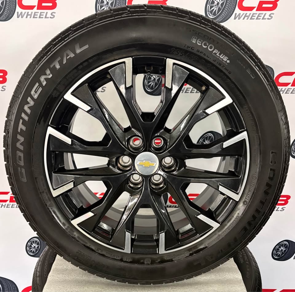 Chevrolet Traverse 20" OEM Machined Black Takeoff Wheels and Tires