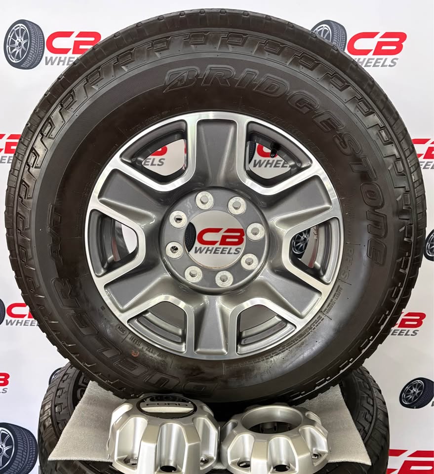 Ford F250/F350 18" OEM Machined Charcoal Wheels and Tires