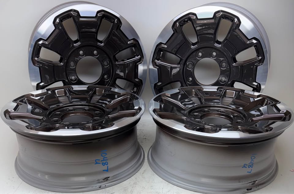 NEW Ford F250/F350 King Ranch 20" OEM Machined Darkened Bronze Wheels