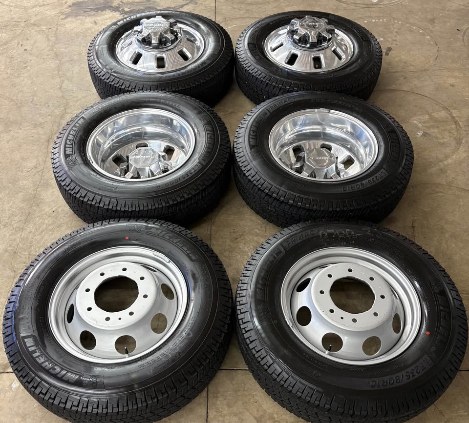 GMC Sierra 3500 Denali 18" OEM Polished Dually Takeoff Wheels and Tires